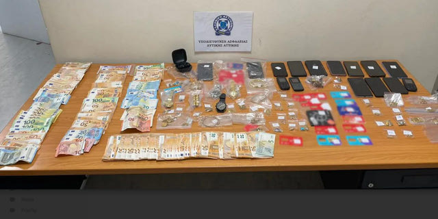 Εξαρθρώθηκε σπείρα που διέπραττε κλοπές και ληστείες σε σπίτια ηλικιωμένων