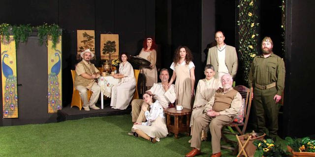 Ο Ψεύτης Ήλιος των Nikhita Mikhalkov – Rustam Ibragimbekov