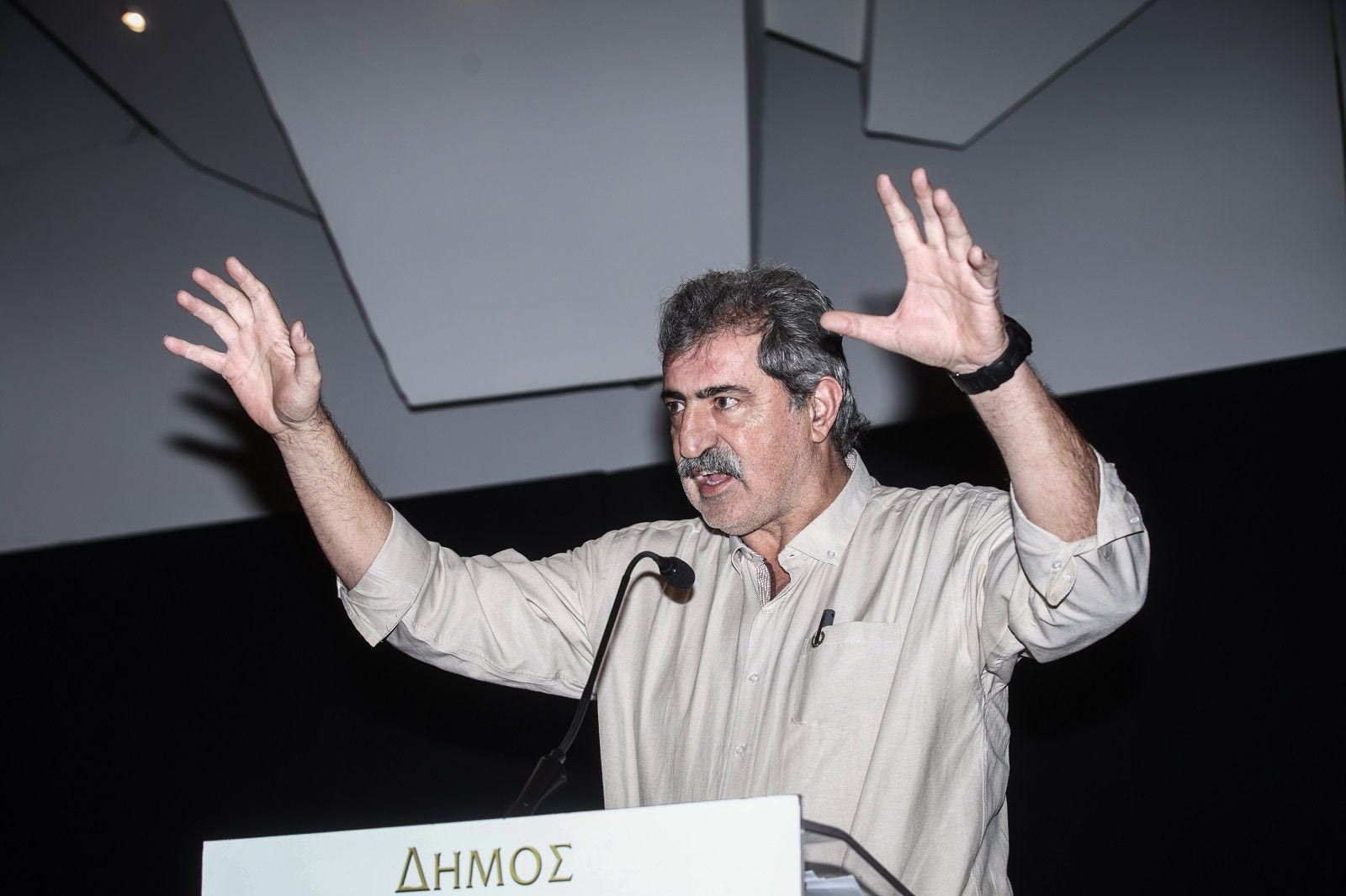 Ο Παύλος Πολάκης εκτός ΚΟ του ΣΥΡΙΖΑ με απόφαση Φάμελλου
