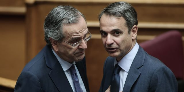 Η “βεντέτα” Σαμαρά – Μητσοτάκη δεν πάει διακοπές