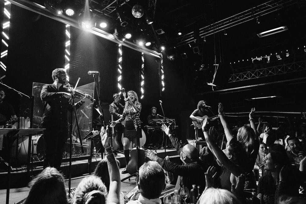 Ιουλία Καραπατάκη - Σταυρός του Νότου