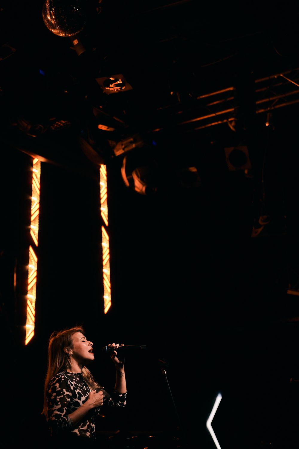 Ιουλία Καραπατάκη - Σταυρός του Νότου