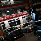 Στιγμιότυπο από τα γραφεία του ΣΥΡΙΖΑ - Προοδευτική Συμμαχία στην πλατεία Κουμουνδούρου στην Αθήνα, μετά το τέλος της ψηφοφορίας