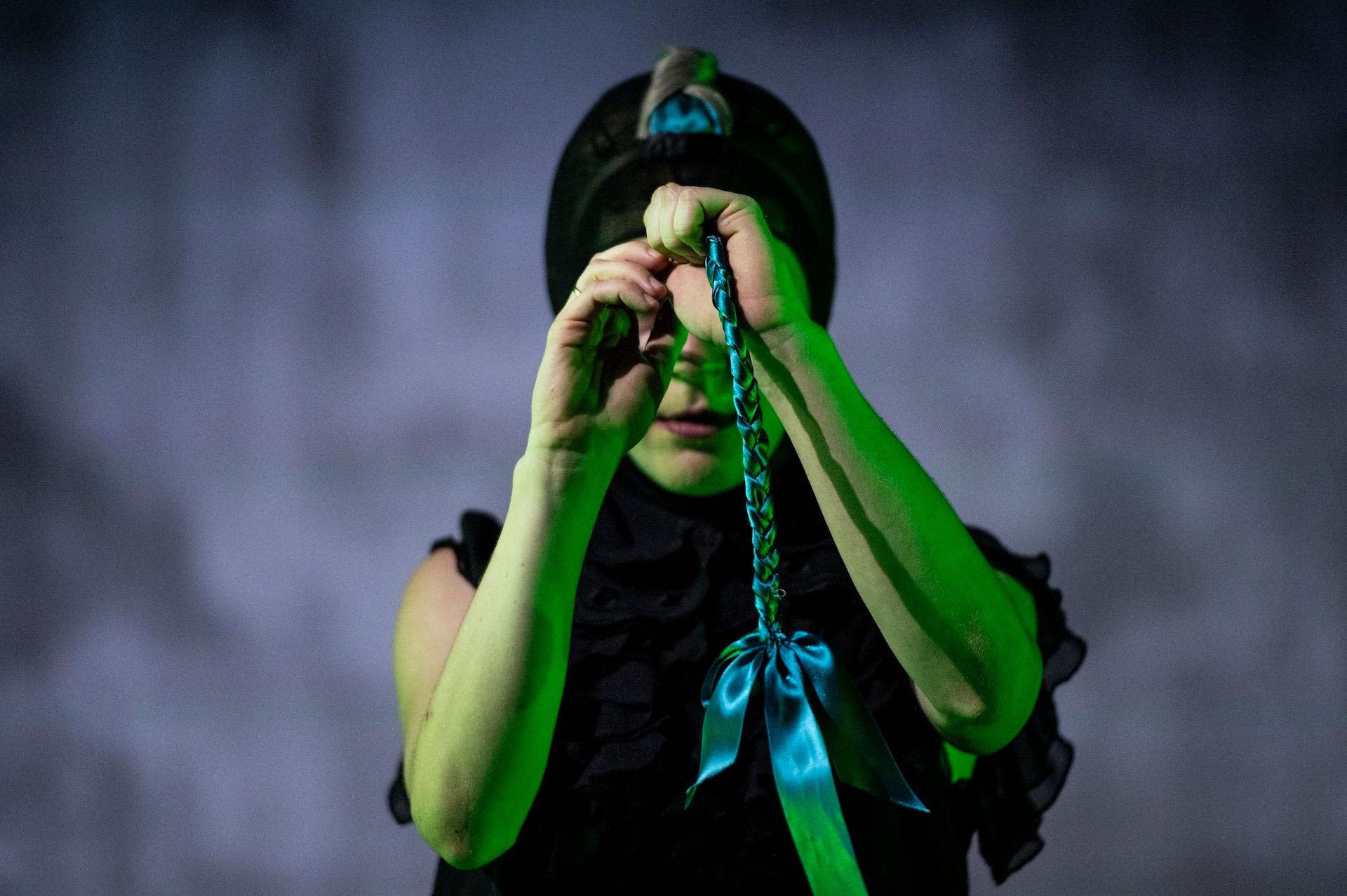 Ομάδα χορού Griffon: Τι είναι η αλήθεια;