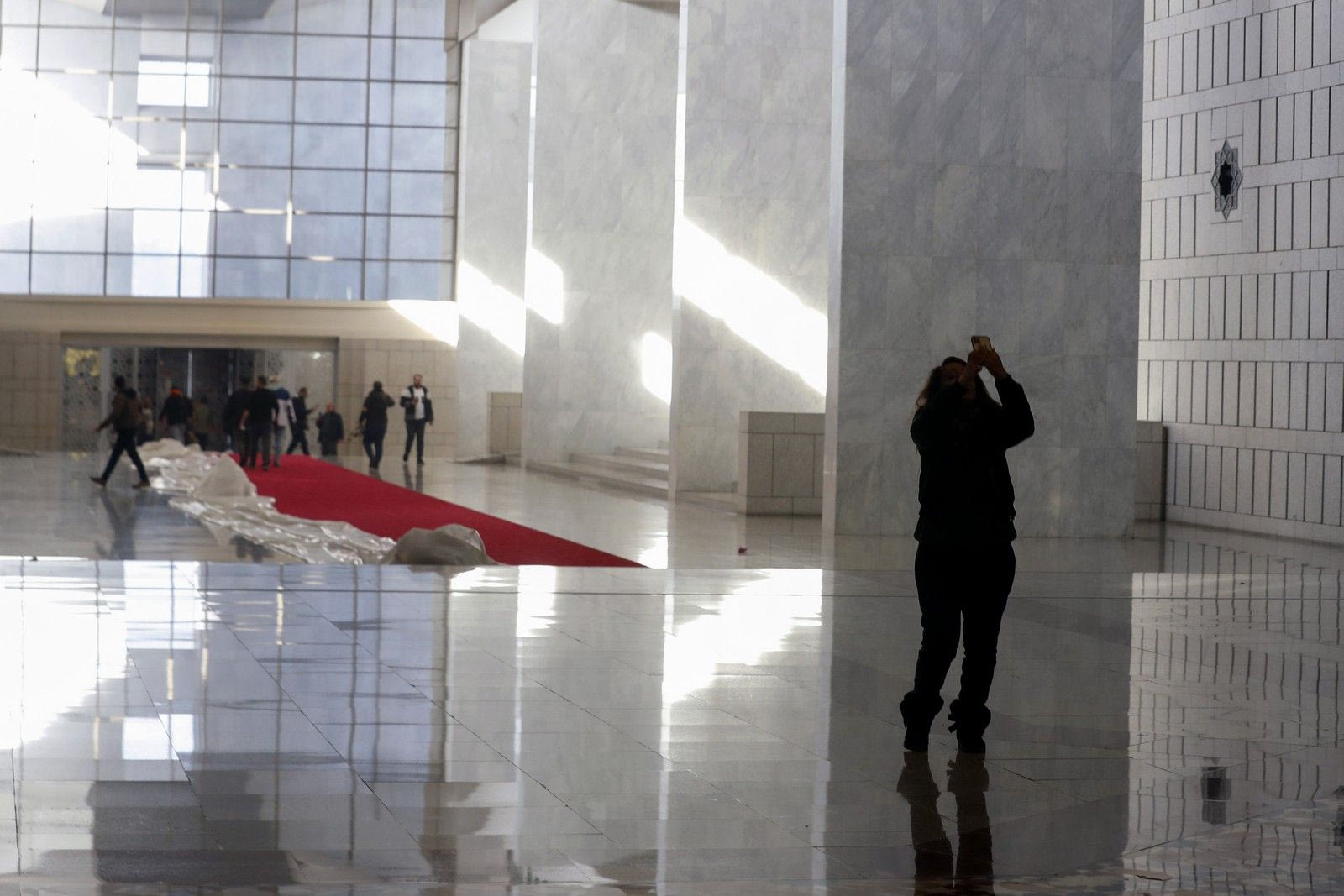 Αντάρτες καέλαβαν το προεδρικό μέγαρο στη Δαμασκό