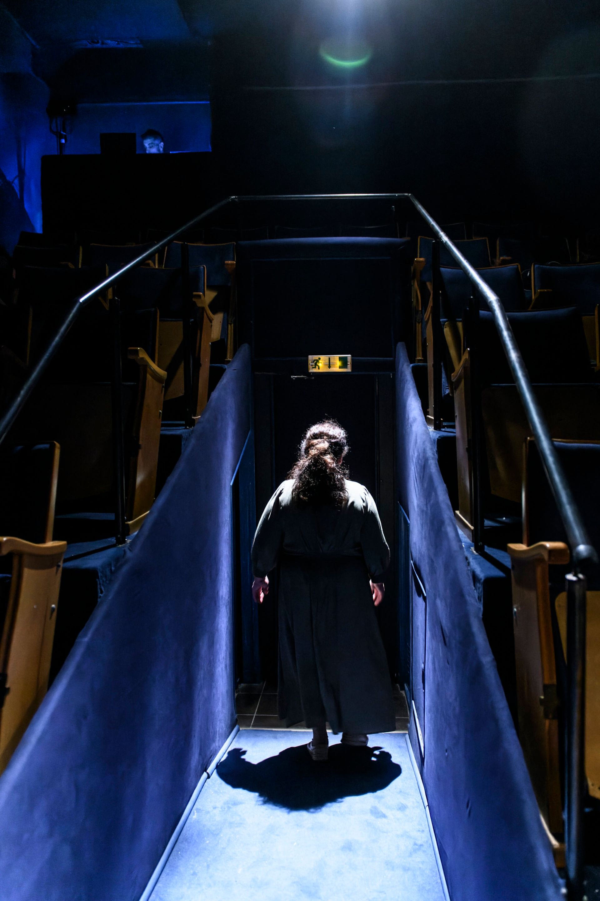 Γάλα- Μάνος Καρατζογιάννης