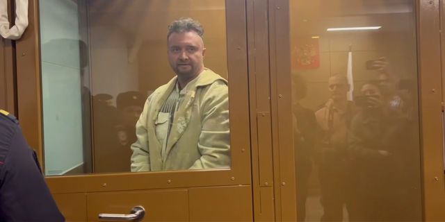 Αντρέι Κοτόφ: Νεκρός στο κελί του ο διοργανωτής ταξιδιών για ΛΟΑΤΚΙ – “Αυτοκτονία” βλέπουν οι ρωσικές αρχές