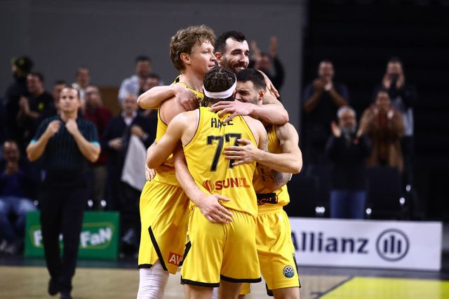 ΑΕΚ Betsson – Βόννη 96-65: Η ομάδα του Σάκοτα προκρίθηκε ως πρώτη στο Top-16 του BCL