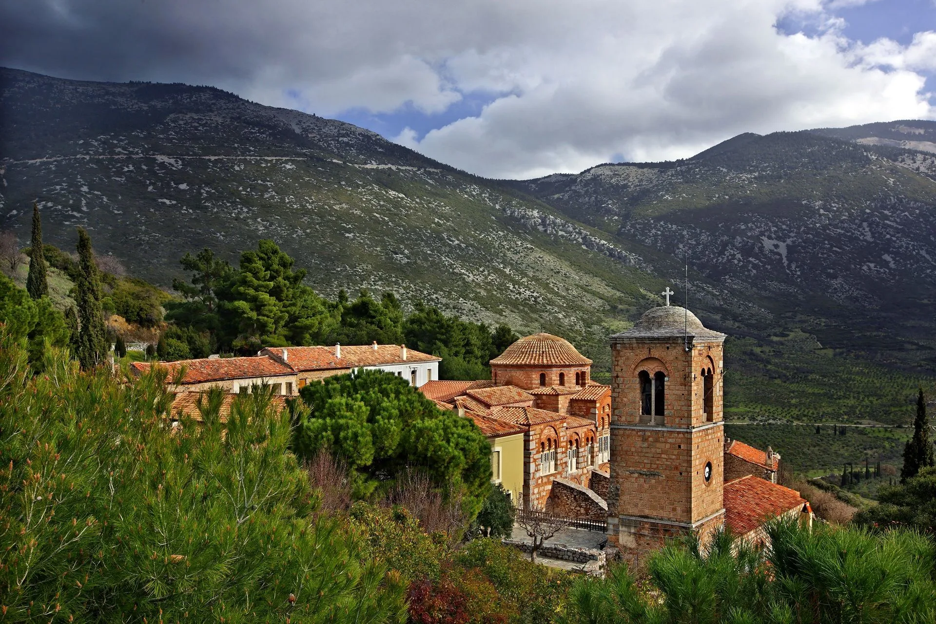Ο Ελικώνας, το βουνό των Μουσών