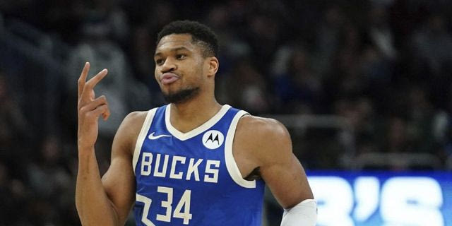 Μπακς – Γουίζαρντς 124-114: Ο Αντετοκούνμπο έγραψε το πρώτο triple-double της καριέρας του με 40άρα