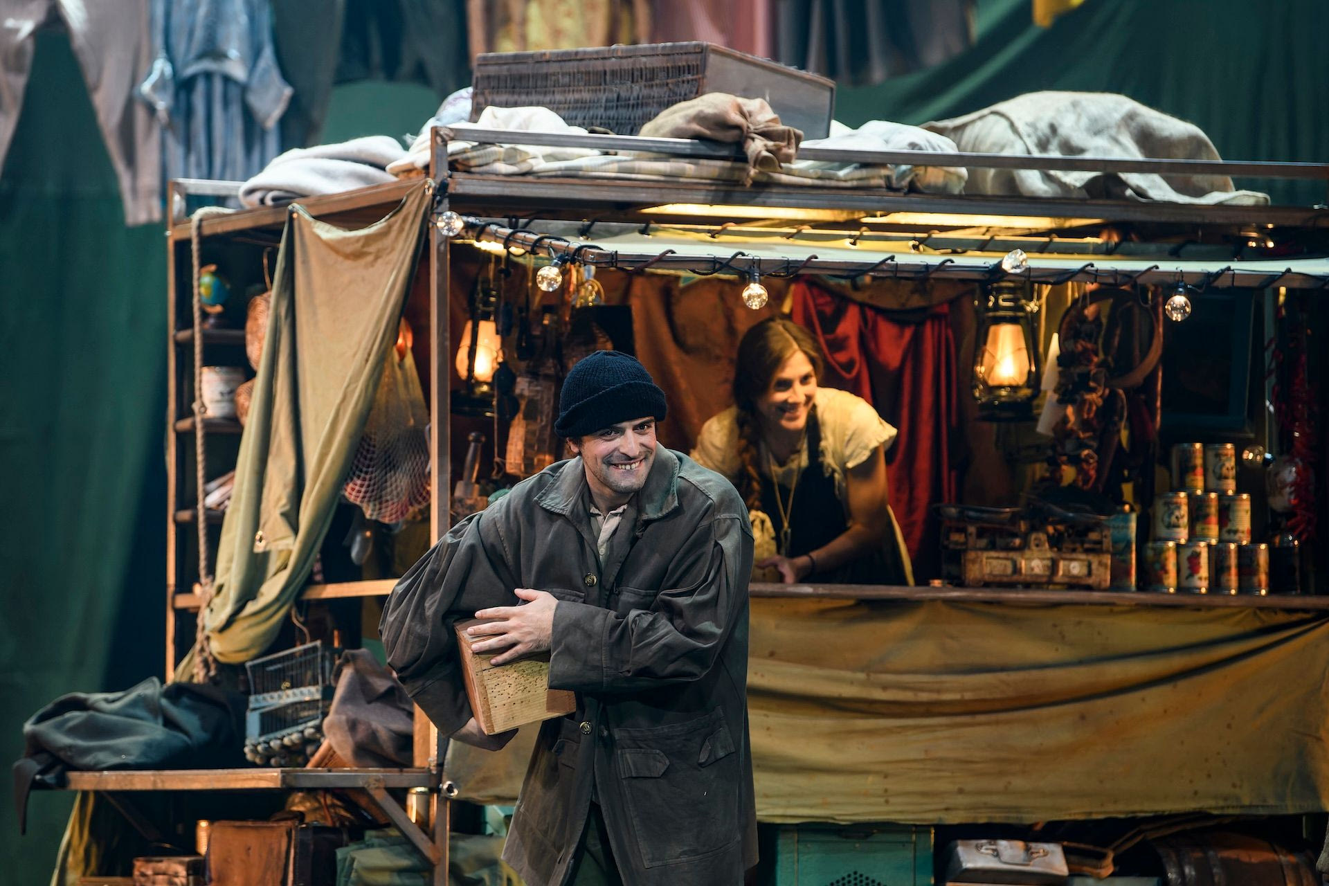 Η Μάνα Κουράγιο και τα παιδιά της- Στάθης Λιβαθινός