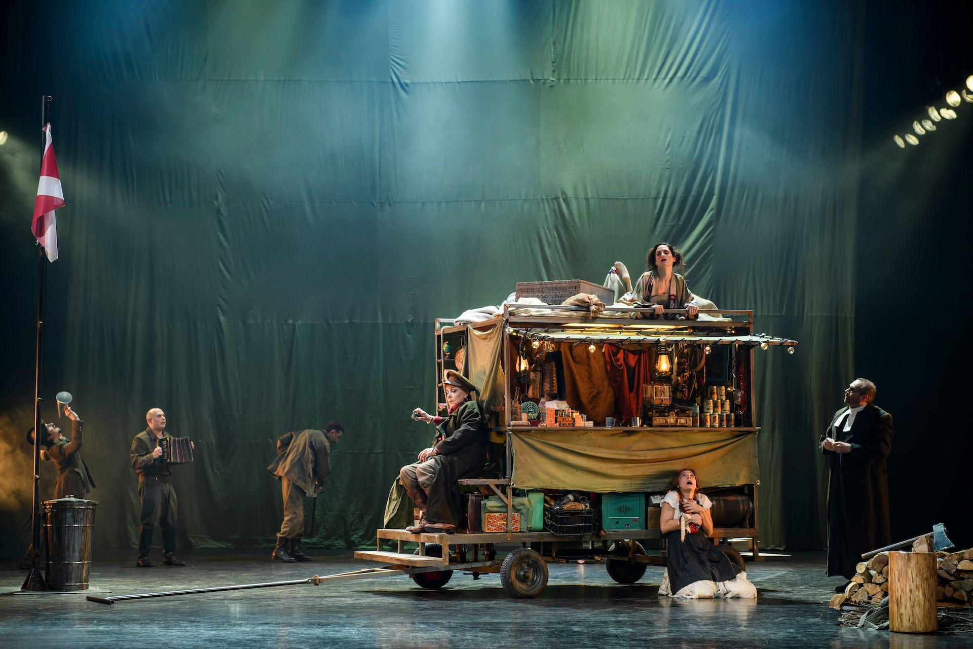 Η Μάνα Κουράγιο και τα παιδιά της- Στάθης Λιβαθινός