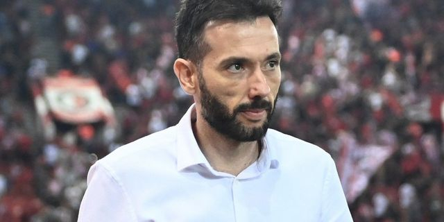 Βαλένθια: Νέος προπονητής επίσημα ο Κορμπεράν