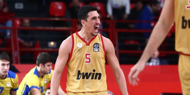 Ολυμπιακός – Περιστέρι 84-78: Με δυσκολία πέρασαν την ομάδα του Λιμνιάτη