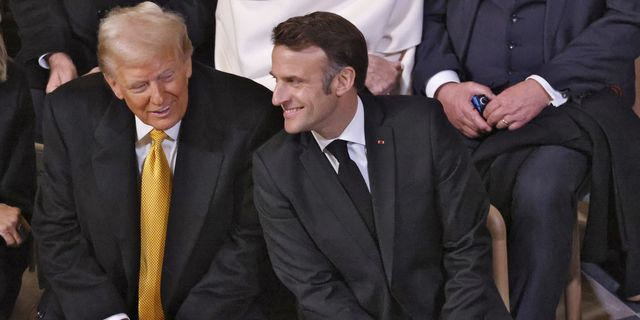 Μακρόν για Παναγία των Παρισίων: Τα μεγάλα έθνη μπορούν να υλοποιήσουν το αδύνατο