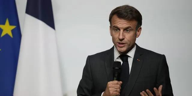 Μακρόν: Προέχει η προετοιμασία των Ευρωπαίων για τον διάλογο με τον Πούτιν