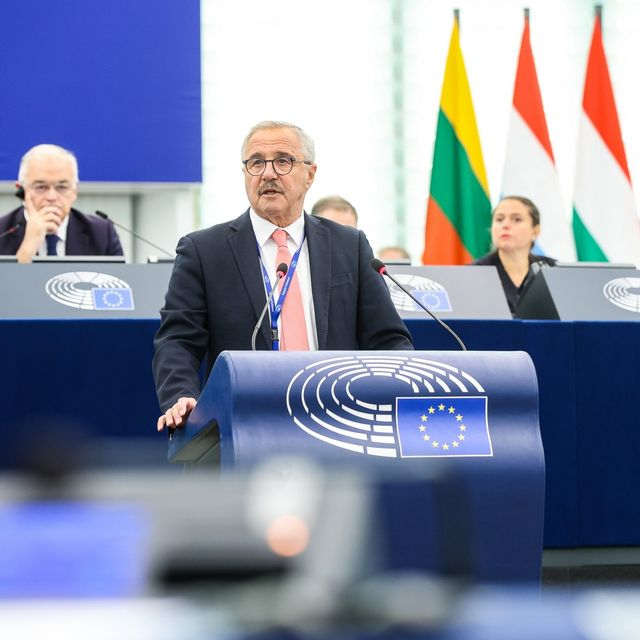 Πρωτοβουλία Μανιάτη για αποκλεισμό της Τουρκίας από τα ευρωπαϊκά αμυντικά προγράμματα