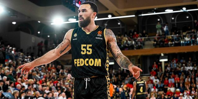 Final Four 2025: Η Μονακό αποκάλυψε τη φωτογραφία των τεσσάρων αρχηγών μπροστά από την κούπα