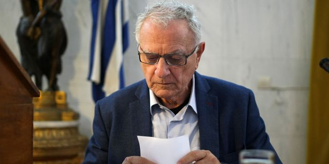 Πέθανε ο Κώστας Χαρδαβέλλας