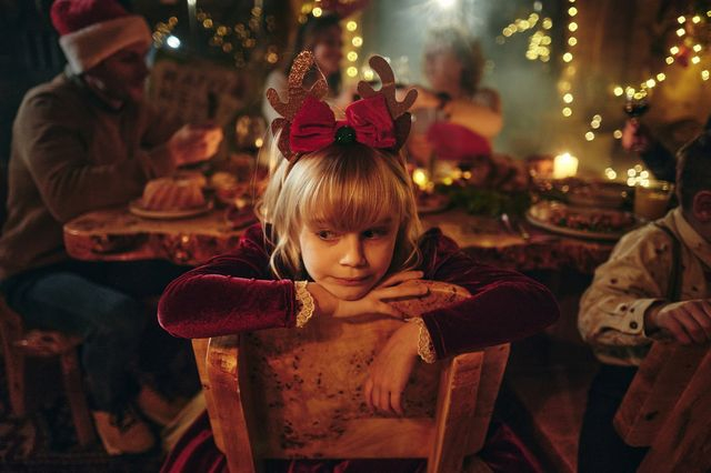 Γιατί ξανανιώθουμε σαν ανώριμα παιδάκια όταν επισκεπτόμαστε το πατρικό μας;