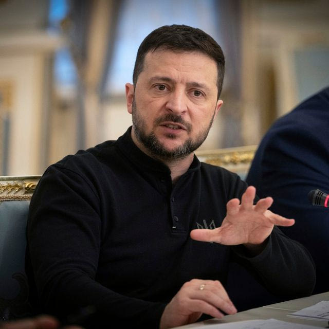 Ο Ζελένσκι ζητά ξένα στρατεύματα στην Ουκρανία πριν την ένταξη στο ΝΑΤΟ