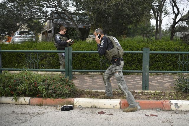 Επίθεση με μαχαίρι σε εμπορικό κέντρο στο Τελ Αβίβ – Αρκετοί τραυματίες