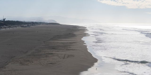 Θάνατος κοριτσιού στο Φάληρο: Τα ιατροδικαστικά ευρήματα – Πού στρέφονται οι έρευνες