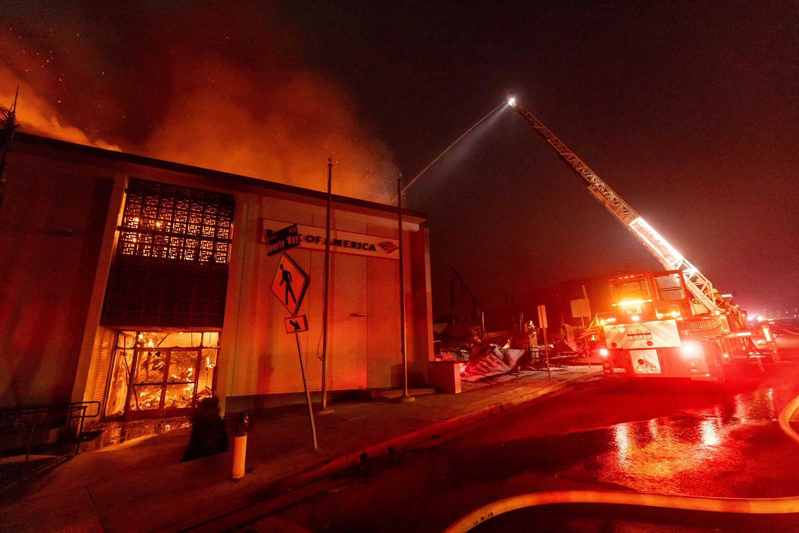 Φωτιά στο Λος Άντζελες