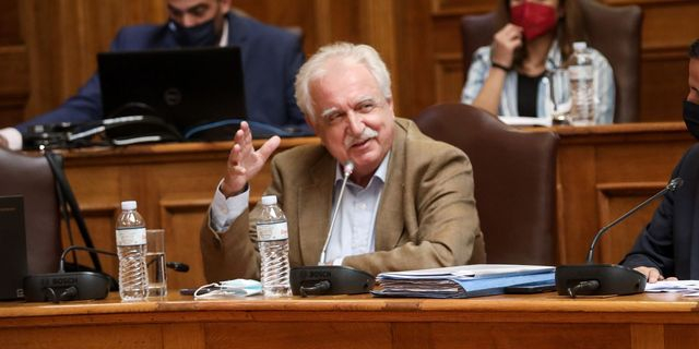 Παραιτήθηκε ο Σταύρος Μπένος από την Επιτροπή Ανασυγκρότησης του Έβρου – Αιχμές για την κυβέρνηση