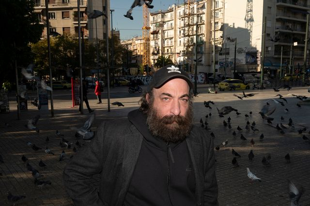 Μα είναι δυνατόν, Τσιοτσιόπουλε, να δείχνεις τους δημοσιογράφους ως γρανάζια της εξουσίας;