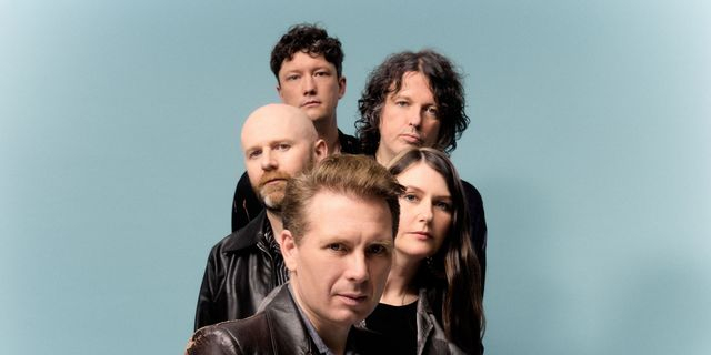 Franz Ferdinand  – Φέρνουν τις “Μαύρες Βλεφαρίδες” στον Λυκαβηττό