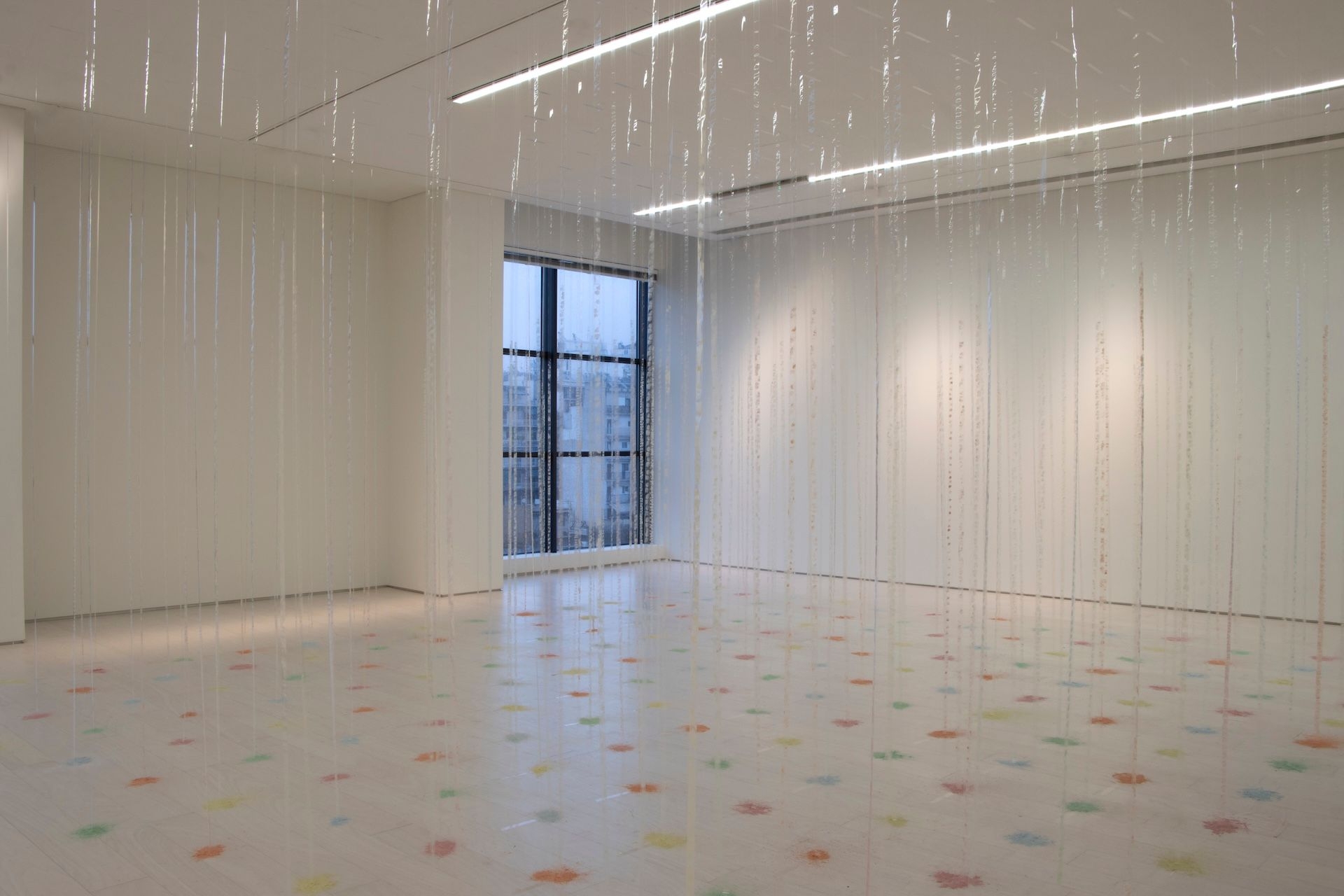 Άποψη Εγκατάστασης, Tracey Moffatt, Up in the Sky, 1997 - φωτογραφία: Ελένη Γιόκαλη Σετ 25 λιθογραφιών