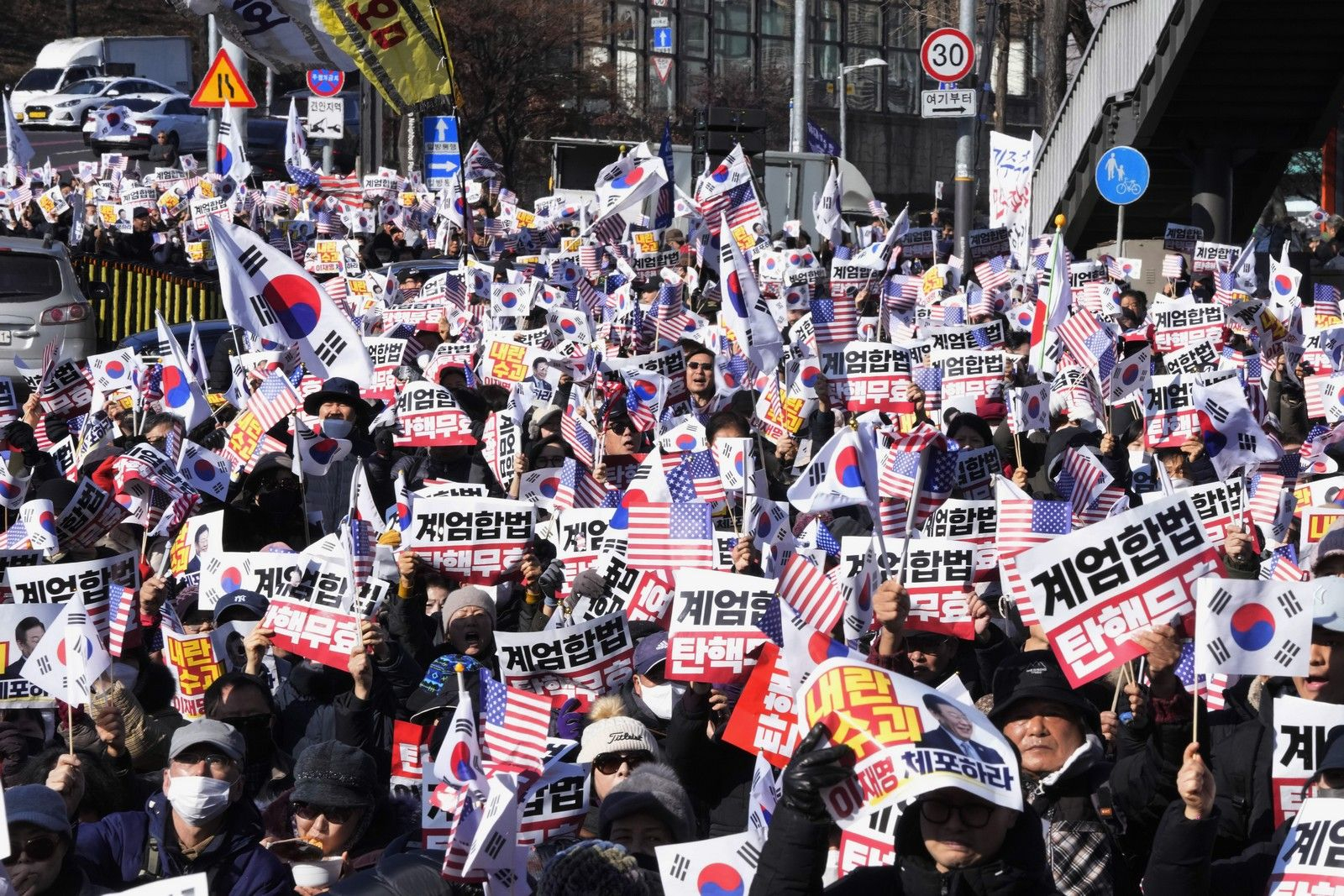 Διαδηλώσεις στη Νότια Κορέα