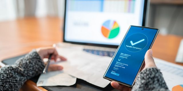 myDATAapp: Οδηγός ΑΑΔΕ για την εφαρμογή – Στο κινητό η έκδοση τιμολογίων και αποδείξεων