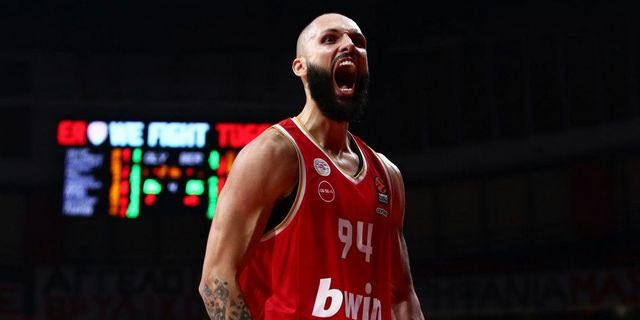 Φουρνιέ: Η ανάρτηση για τη μεγαλύτερη αθλητική αντιπαλότητα στην Ελλάδα