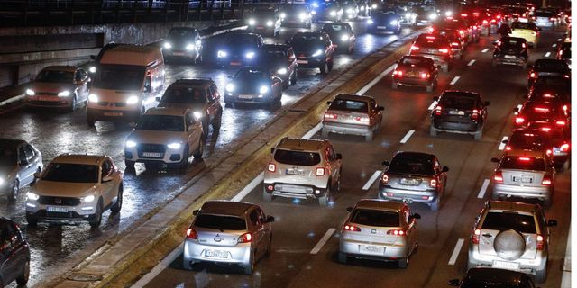 Καραμπόλα τριών οχημάτων στη Λεωφόρο Βουλιαγμένης