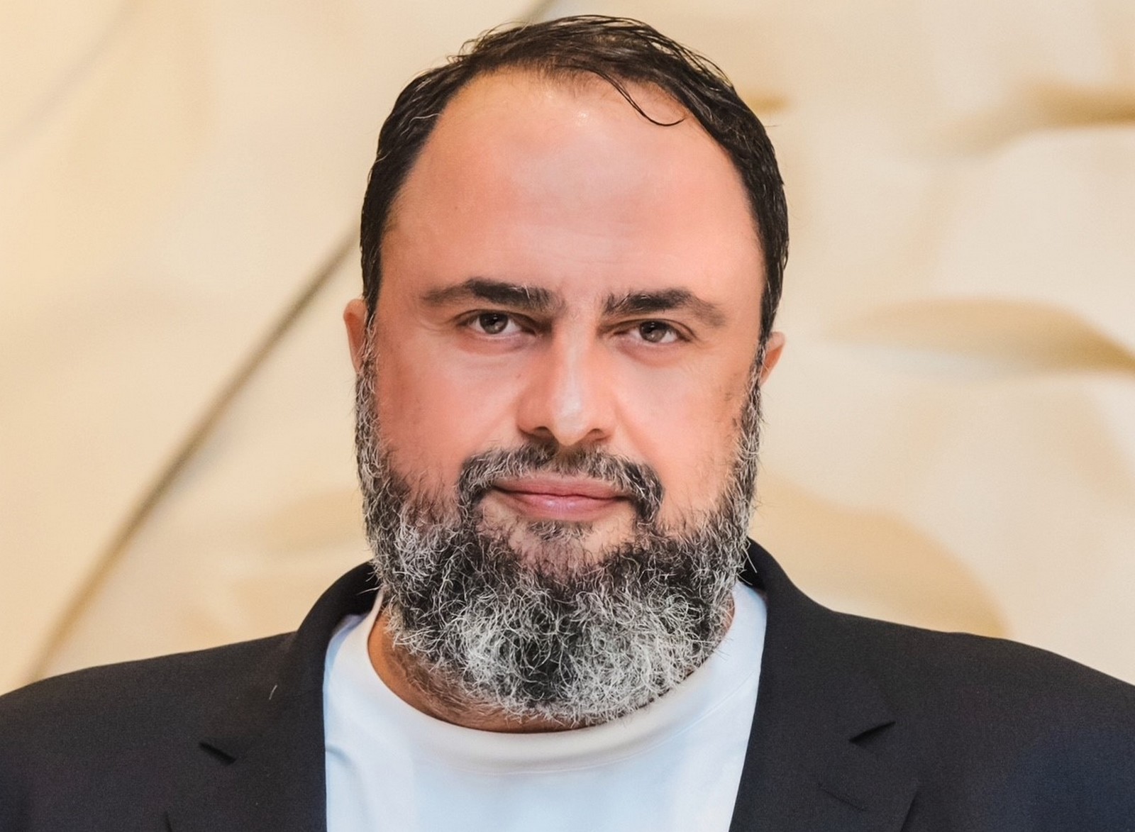 Βαγγέλης Μαρινάκης: “Πάμε να πάρουμε το Europa League, ο Ολυμπιακός δεν μπορεί να παίζει με γιόμες”
