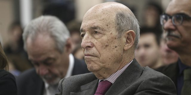 Ο Κώστας Σημίτης
