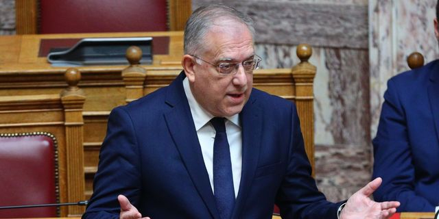 Θεοδωρικάκος:  Δεν θα γίνουν αποδεκτές αυξήσεις 15% στα δια βίου ασφαλιστήρια υγείας – Έρχεται νέος νόμος