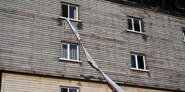 Τουρκία: Έδεναν σεντόνια στα παράθυρα κι έπεφταν στο κενό για να σωθούν από την πυρκαγιά