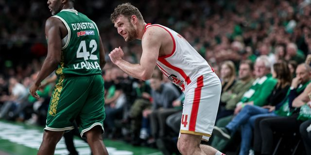 Ζάλγκιρις – Ολυμπιακός 85-92: Απόδραση τετράδας με επικό β’ μέρος στο Κάουνας
