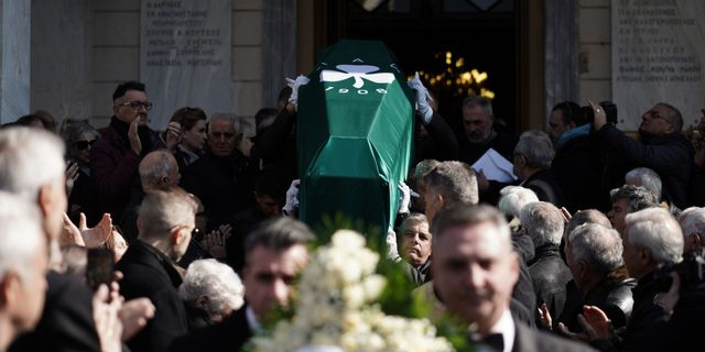 Κηδεία του Τάκη Οικονομόπουλου