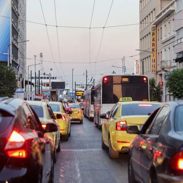 Τέλη κυκλοφορίας 2026: Πότε λήγει η προθεσμία πληρωμής – Τα τσουχτερά πρόστιμα