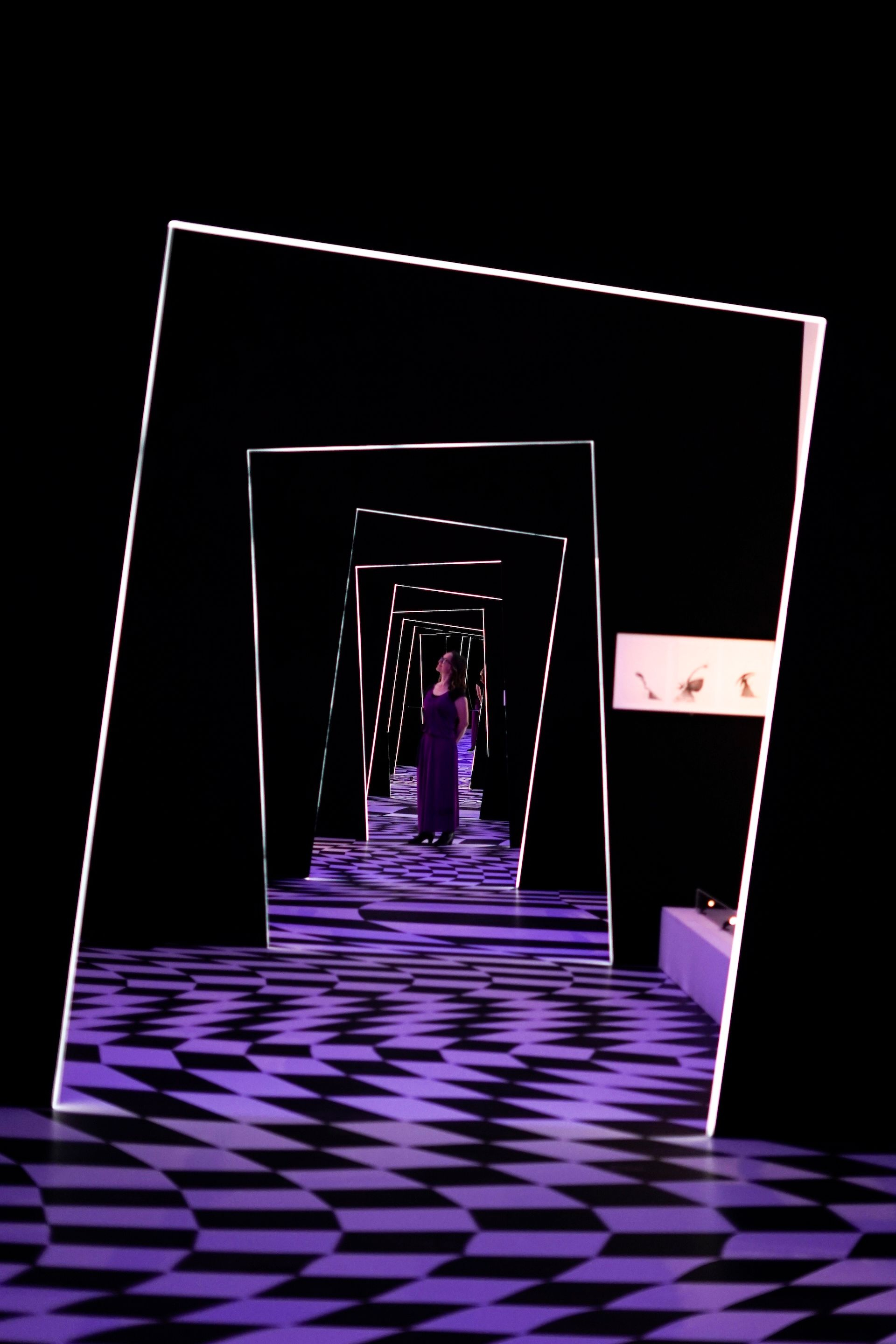 Στην έκθεση του Τιμ Μπάρτον στο Λονδίνο