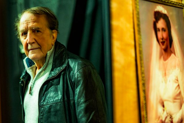 Γιώργος Κωνσταντίνου: Όλοι θα φύγουμε. Αλλά δεν θέλω να φύγω σαν κορόιδο