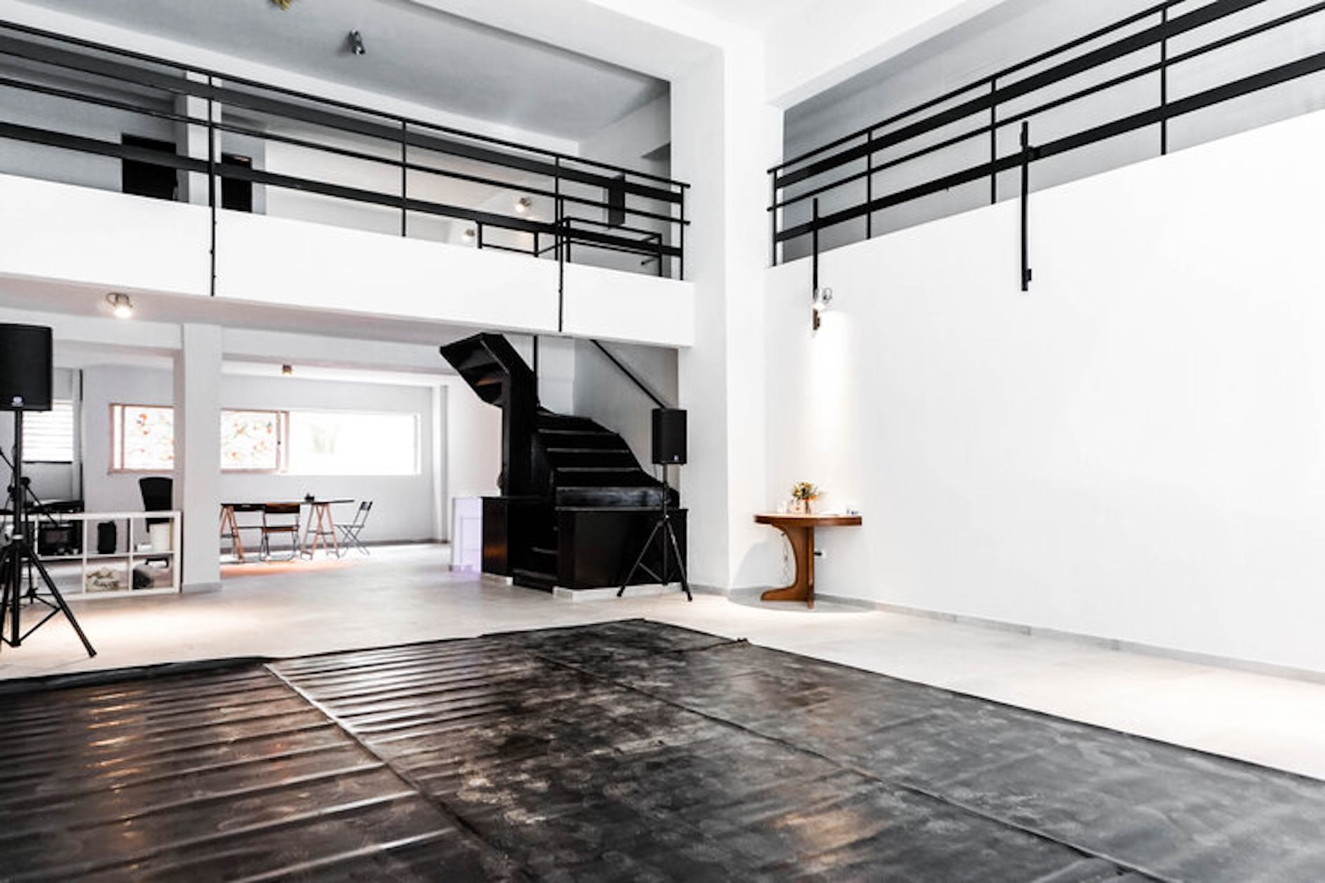 Κάμιρος - Χριστίνα Λιάκουρα