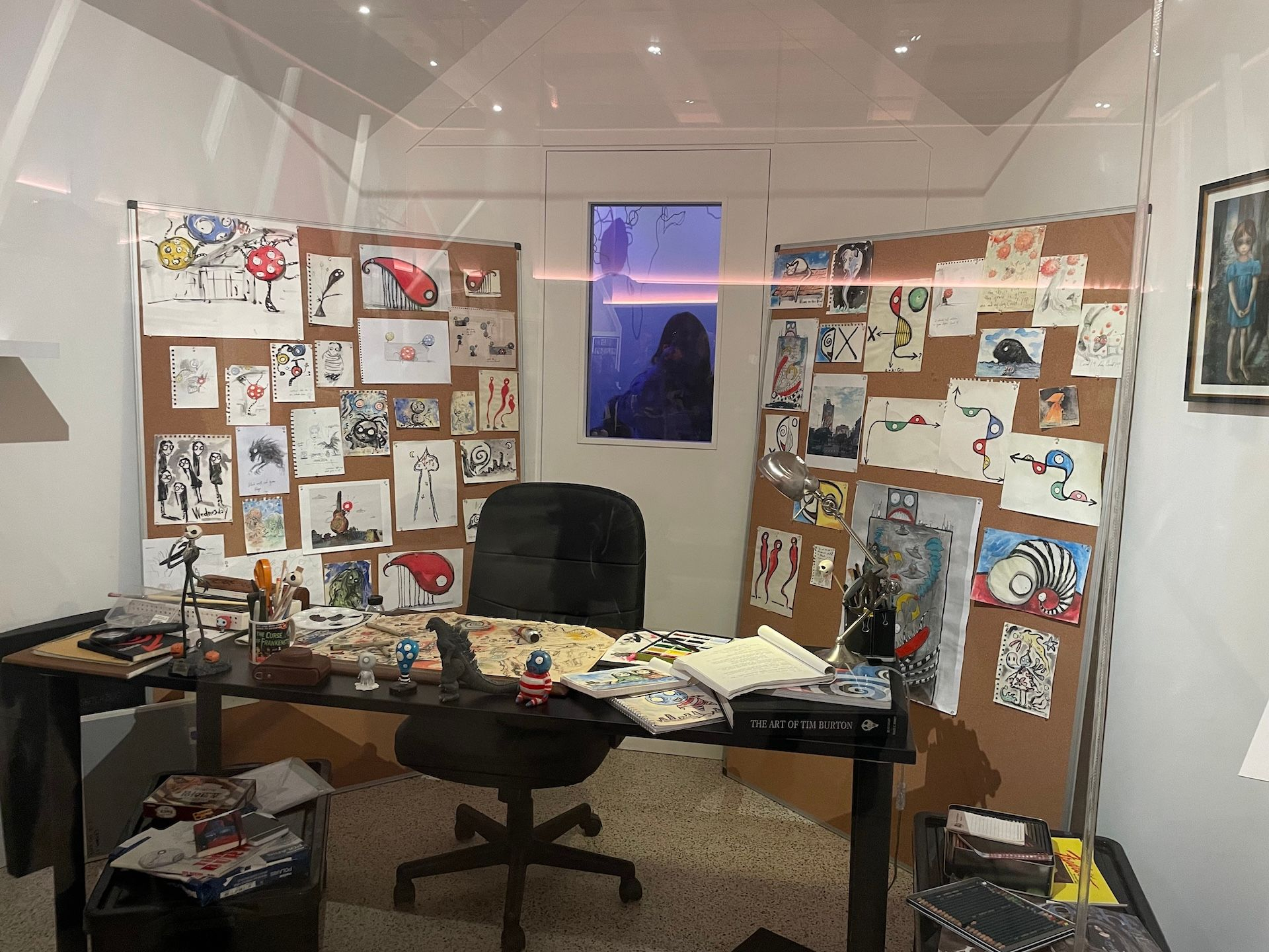 Στην έκθεση του Τιμ Μπάρτον στο Λονδίνο