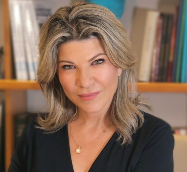 Η Ιωάννα Τσιαούση, Γυναικολόγος-Μαιευτήρας, πρόεδρος και συνιδρύτρια της Women’s Health First