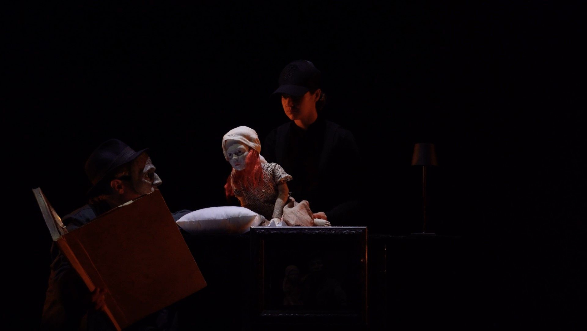 “Mythos” - Γιώργος Καρακάντζας 