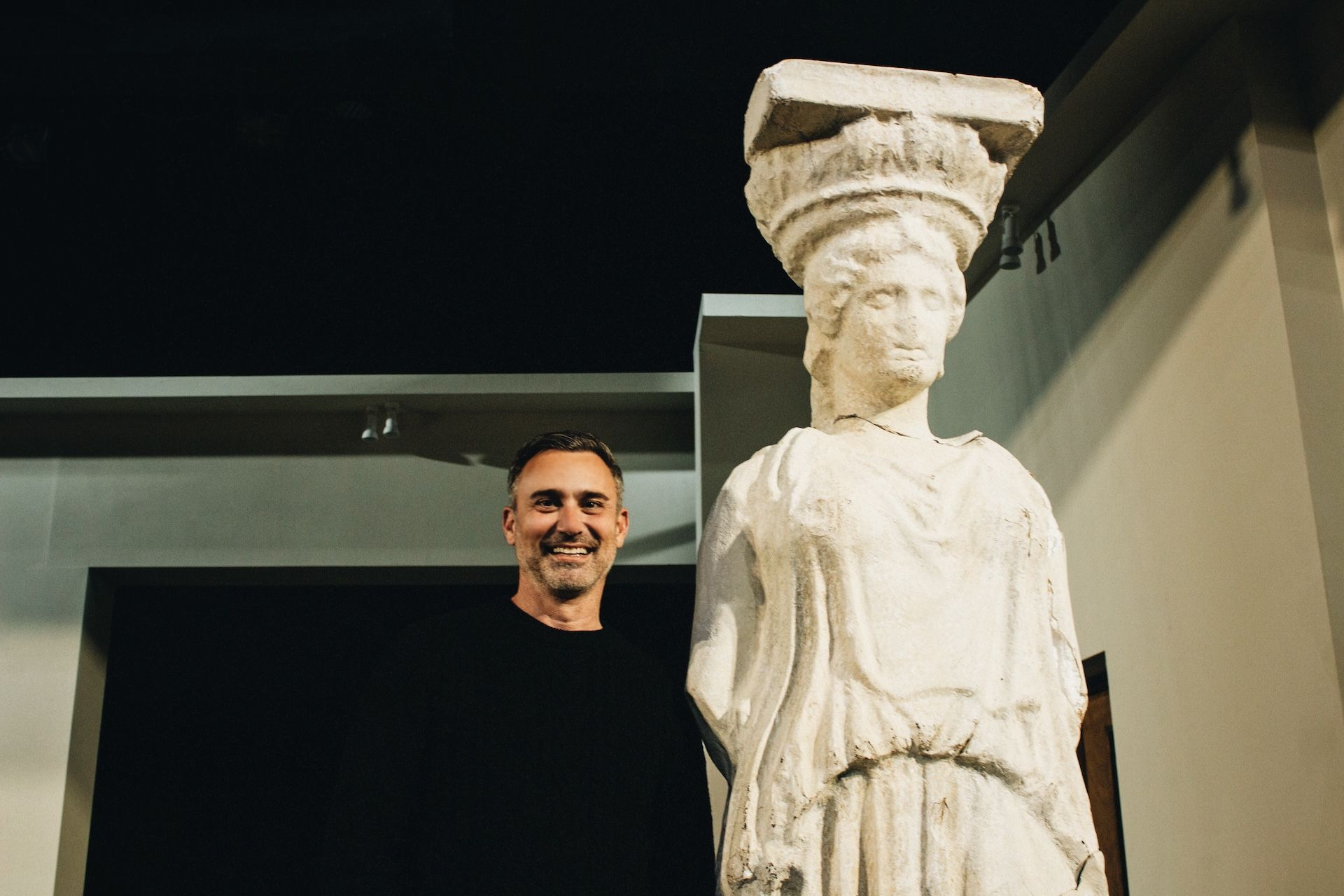 Ο Γιώργος Καπουτζίδης